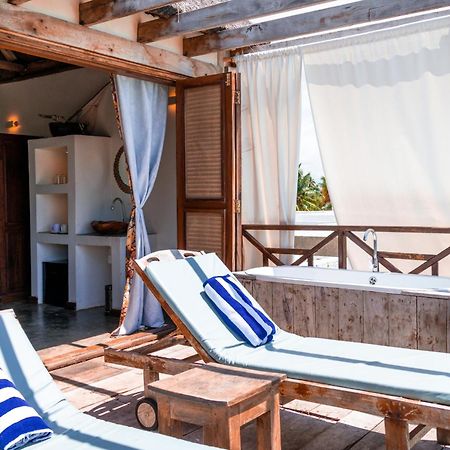 Pili Pili Boho Beach จัมเบียนี ภายนอก รูปภาพ