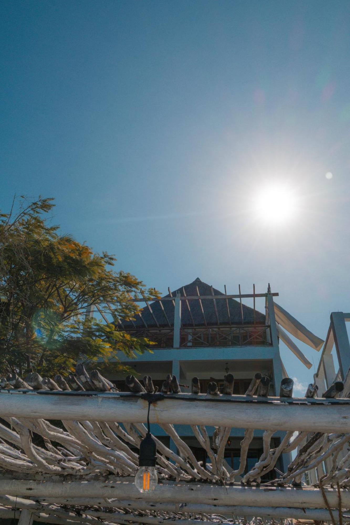 Pili Pili Boho Beach จัมเบียนี ภายนอก รูปภาพ