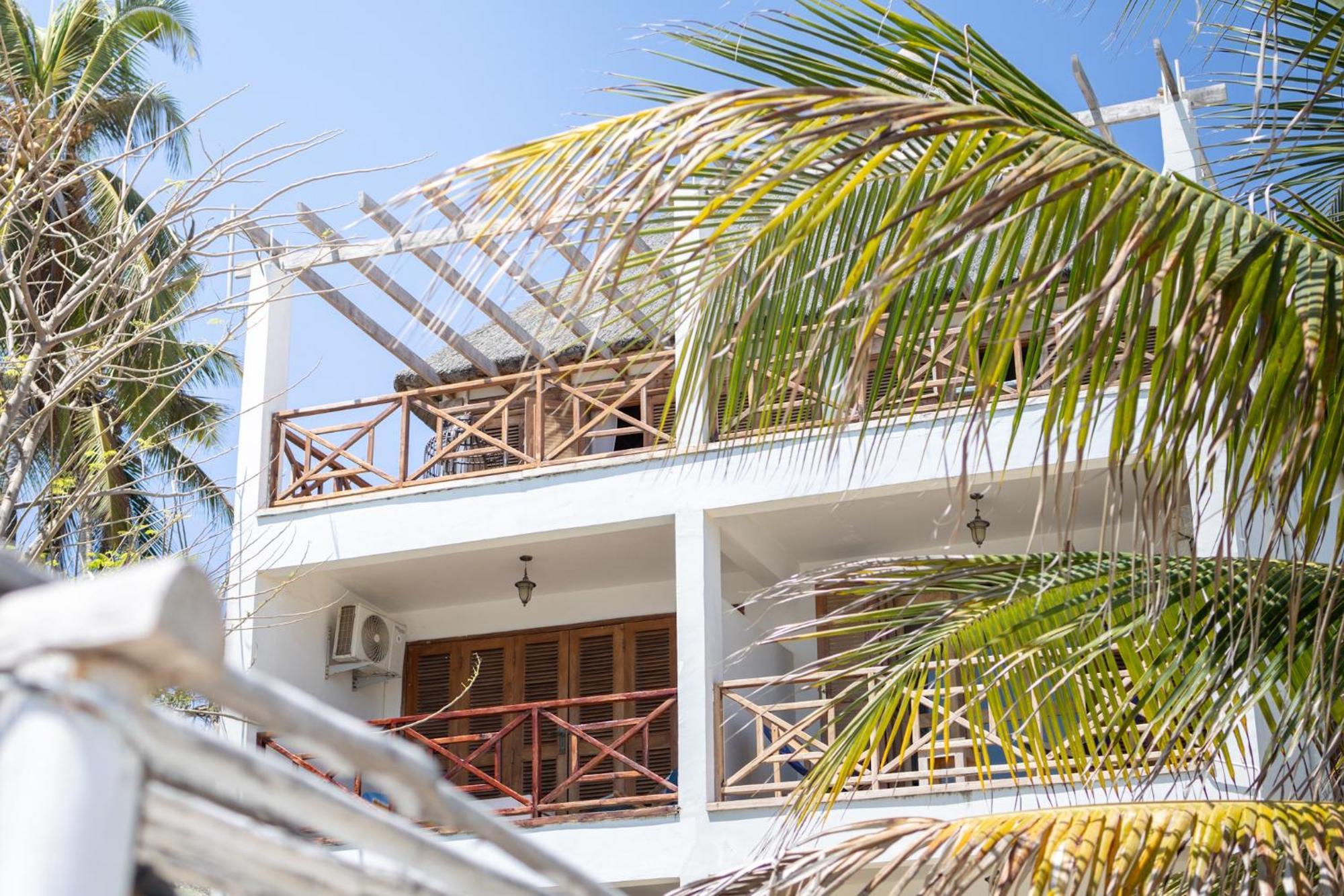 Pili Pili Boho Beach จัมเบียนี ภายนอก รูปภาพ
