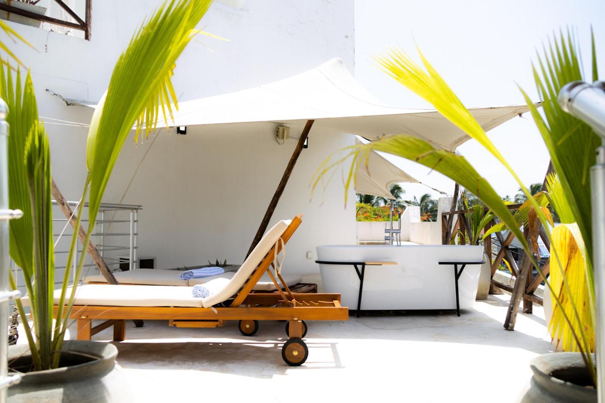 Pili Pili Tropical Island จัมเบียนี ภายนอก รูปภาพ